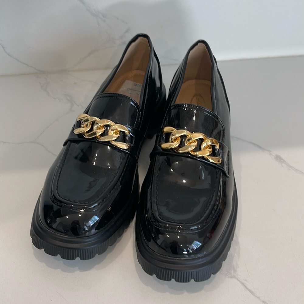 Slip ons